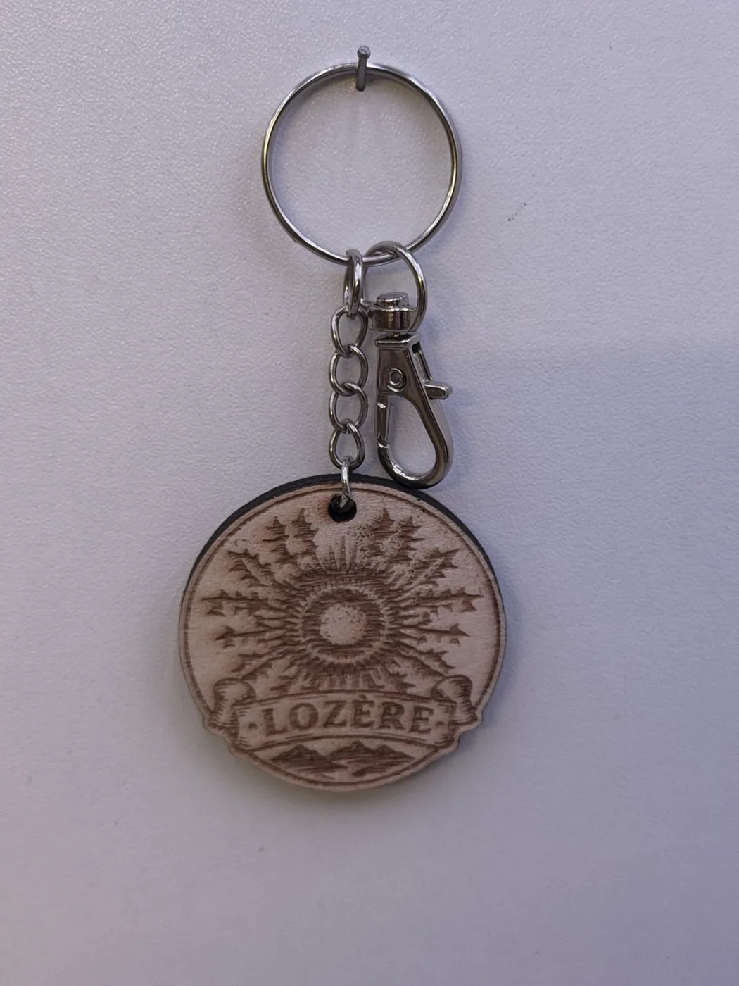 Porte-clé Cardabelle Lozère en bois gravé verso